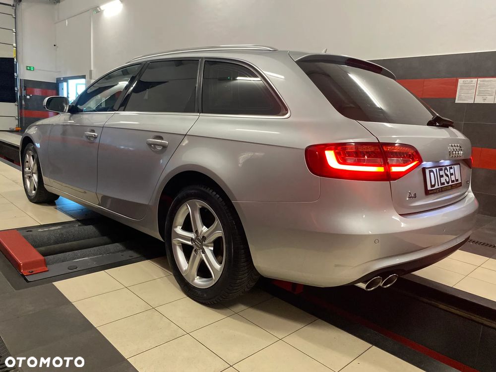Audi A4 Avant 2.0 TDI - 13