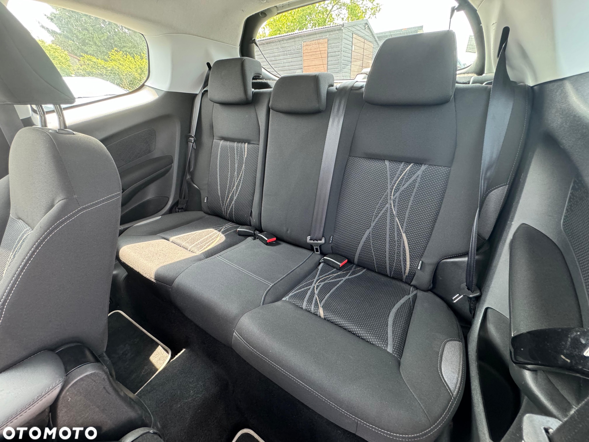 Peugeot 208 1.2 PureTech Active - 16