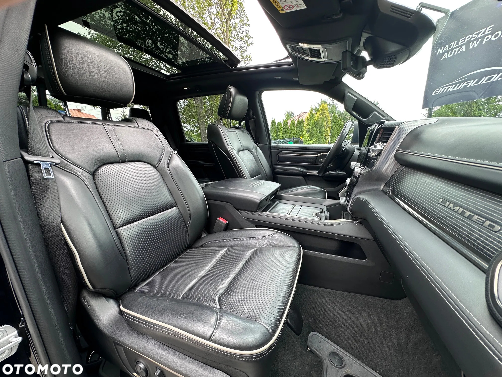 RAM 1500 5.7 Crew Cab Limited - 36