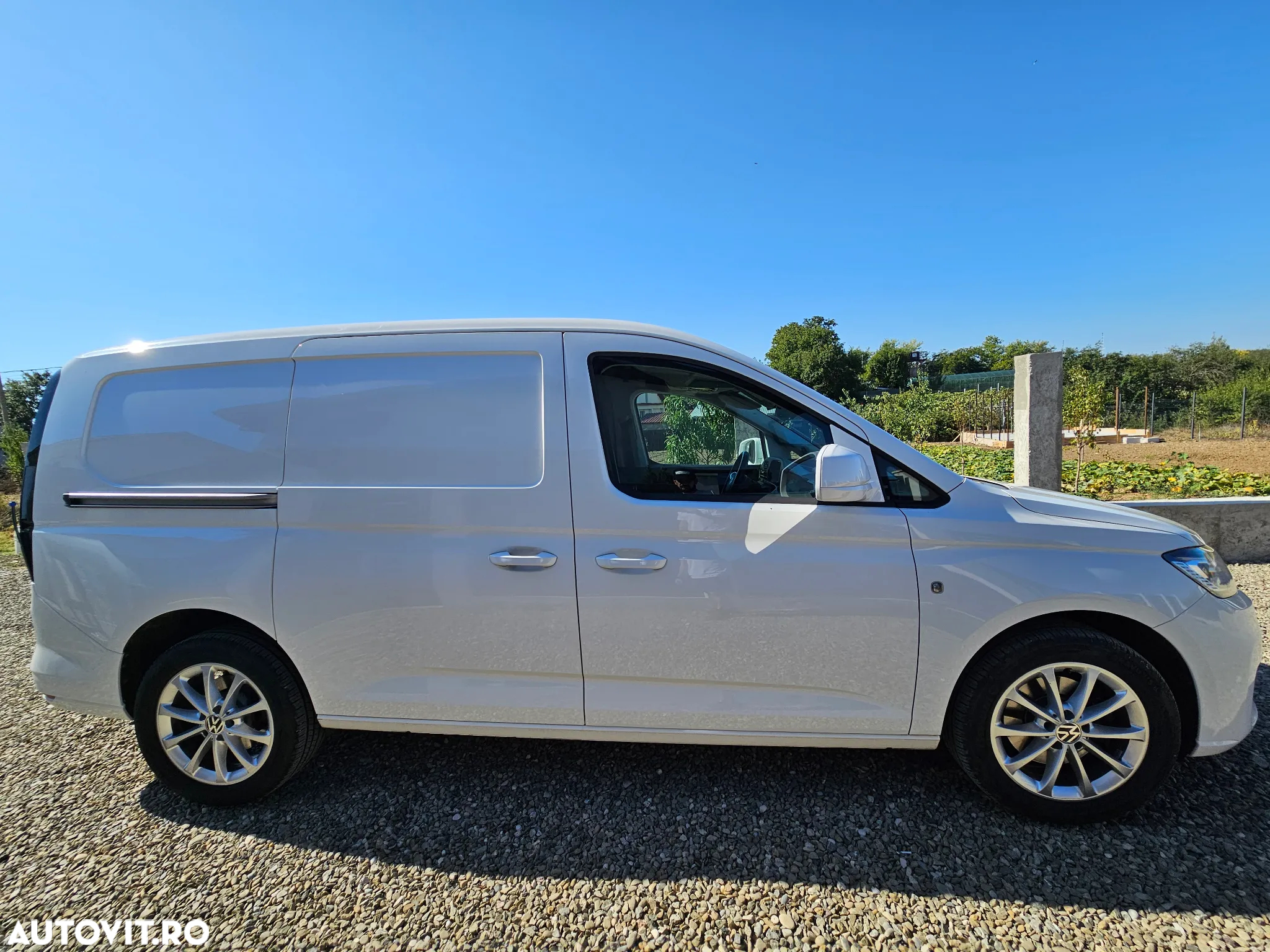Volkswagen Caddy Maxi 2.0 TDI 90 kW DSG - 7