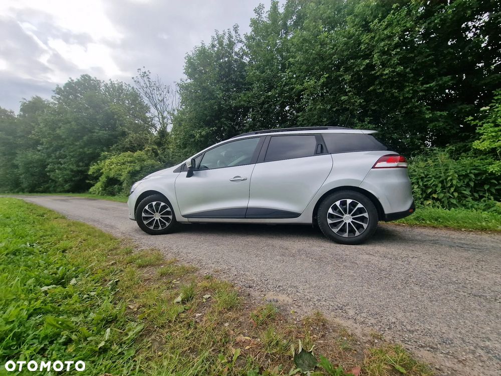 Renault Clio - 8