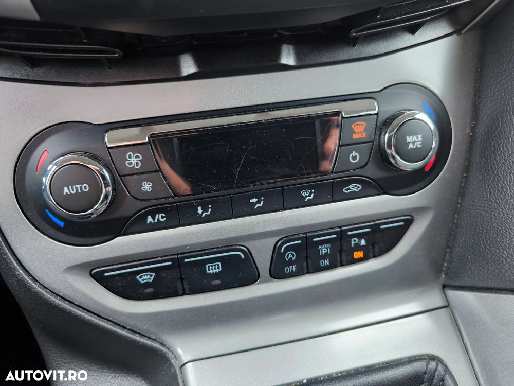 Ford Focus 1.0 EcoBoost Start-Stopp-System SYNC Edition - 4