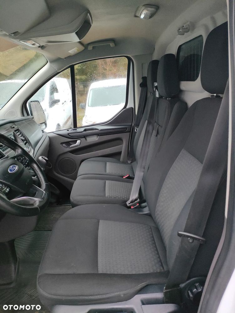 Ford TRANSIT CUSTOM 2020r 2,0 TDCI 130KM L2H1 LONG DUBEL DRZWI EURO 6 LEDY CENA BRUTTO VAT 23% - 22