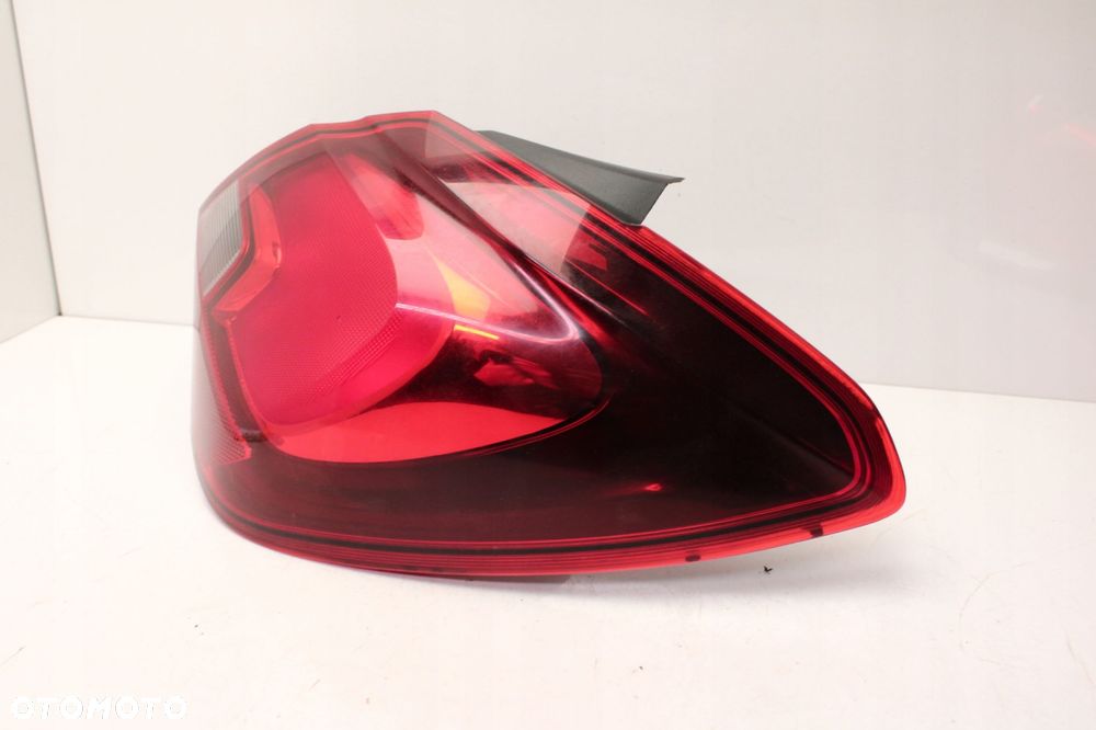 opel corsa e 5d 14r- lampa prawy tył prawa tylna - 3