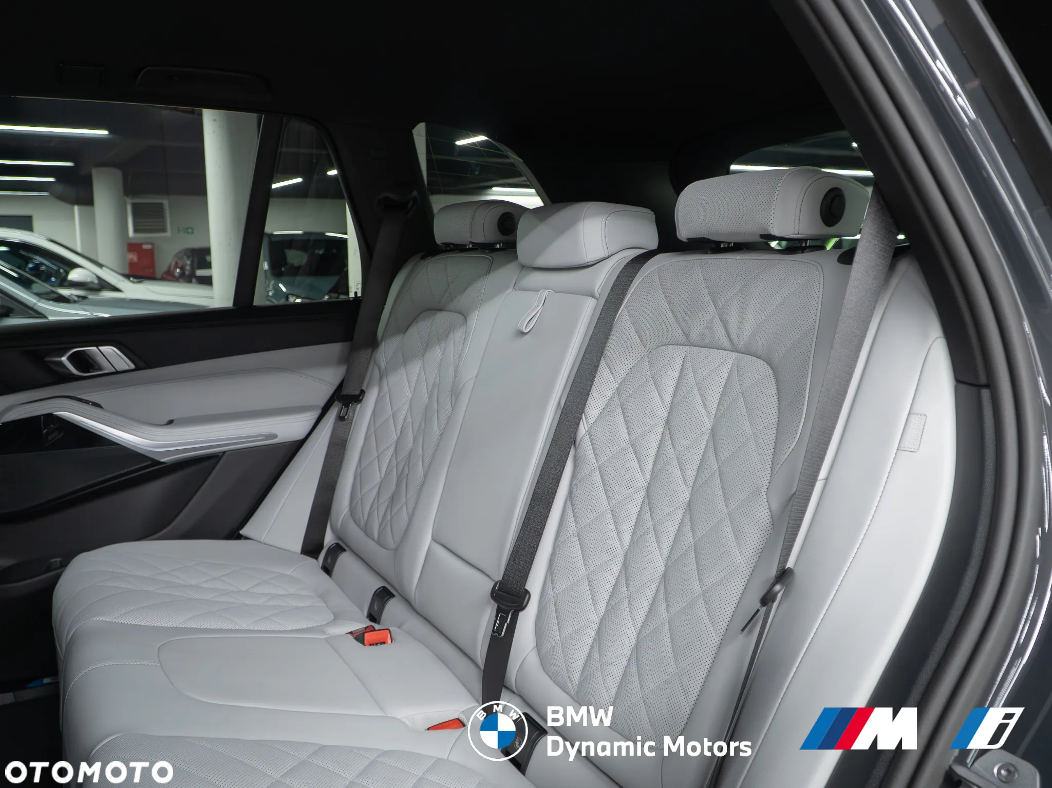 BMW X5 xDrive40i - 25