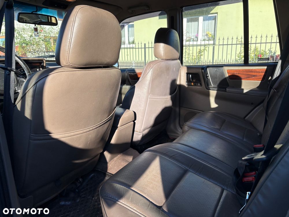 Jeep Grand Cherokee 5.2 Limited - 11