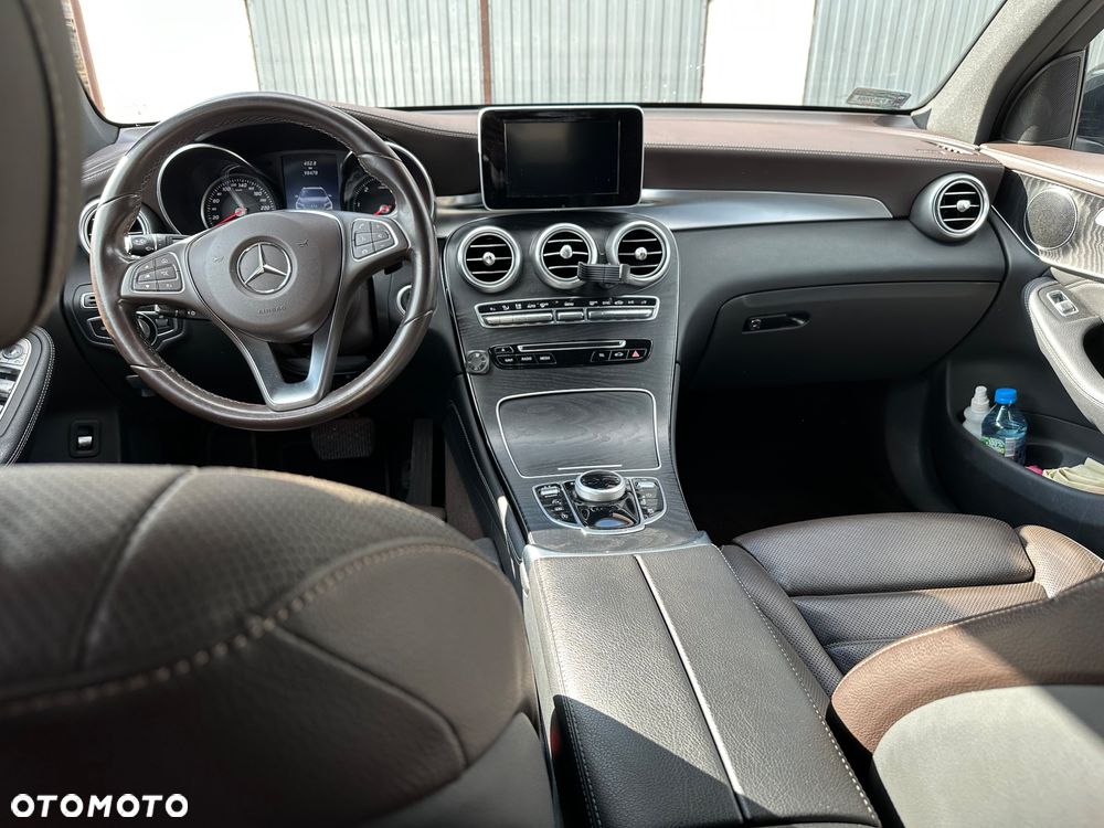 Mercedes-Benz GLC - 9