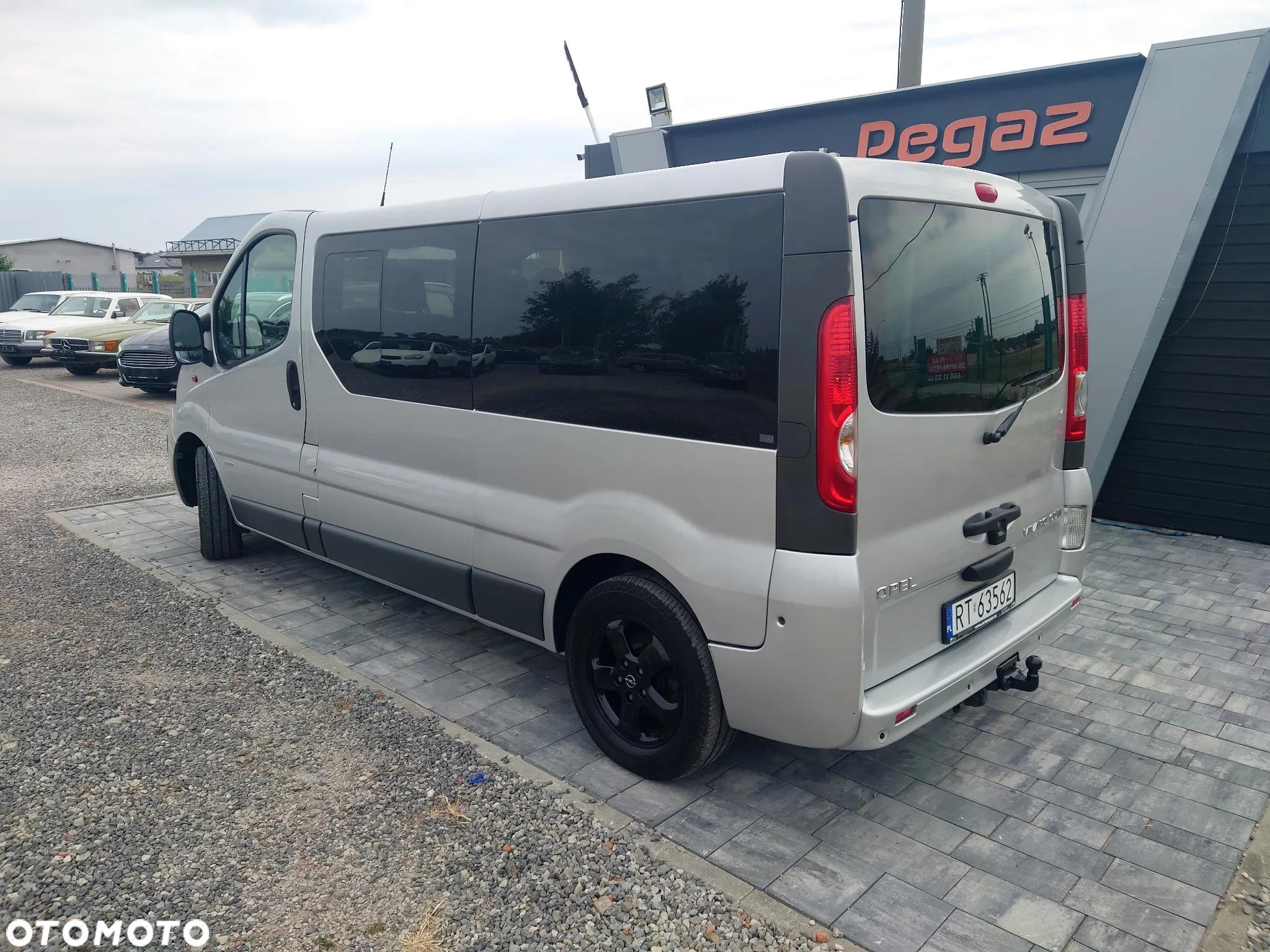 Opel Vivaro 2.0 CDTI L2H1 Life Cosmo - 5