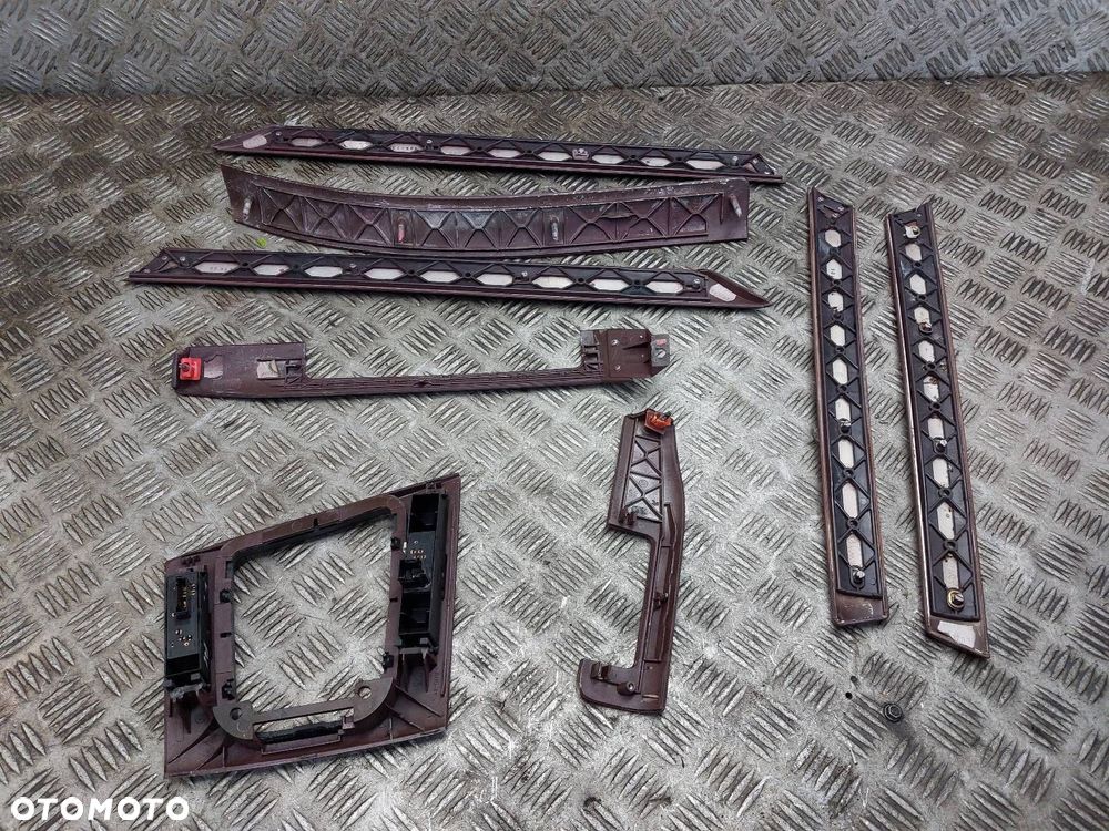 DEKORY LISTWY OZDOBNE KOMPLET BMW E46 SEDAN 6902176 6902177 8203825 - 7