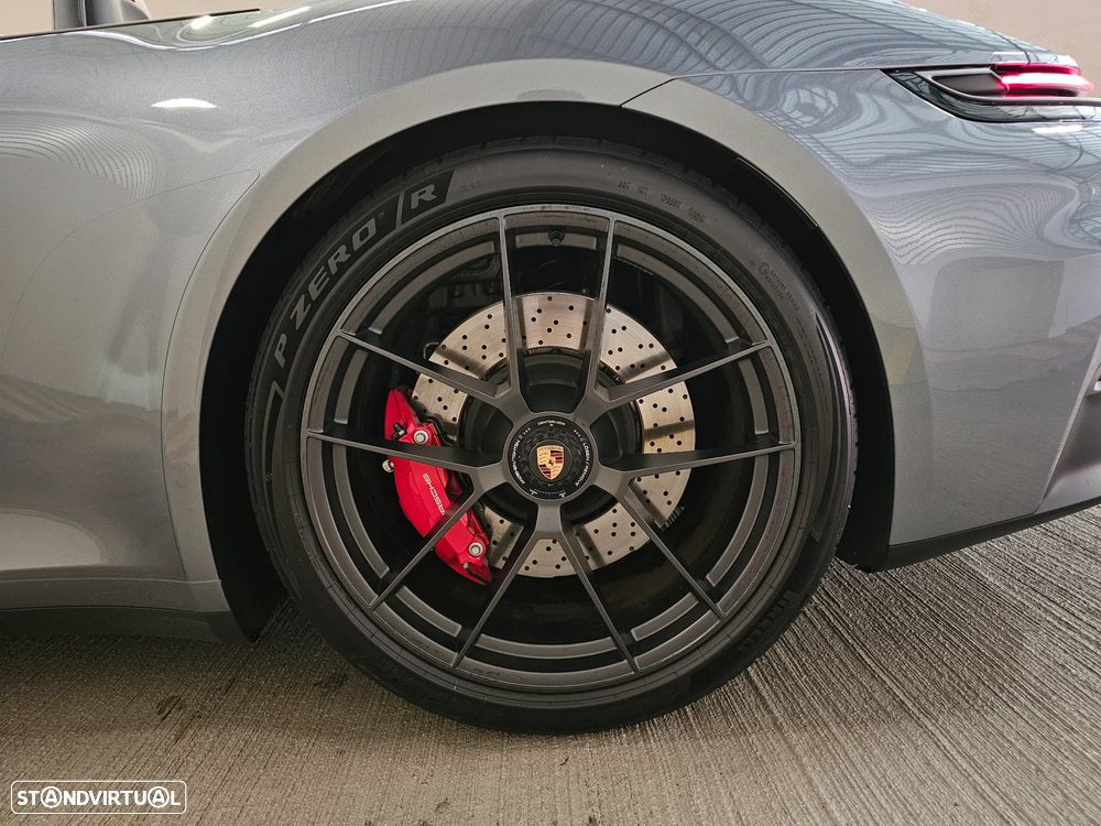 Porsche 911 (992) Carrera GTS - 28