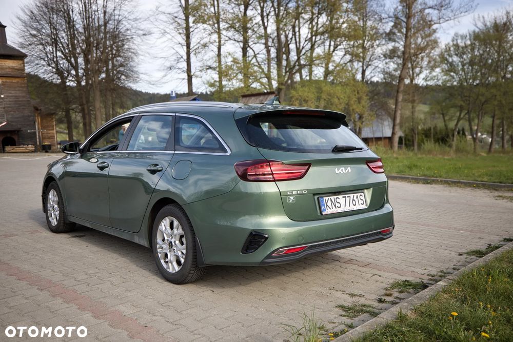 Kia Ceed 1.5 T-GDI M - 5