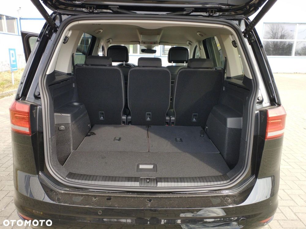 Volkswagen Touran 2.0 TDI BMT Highline DSG - 17