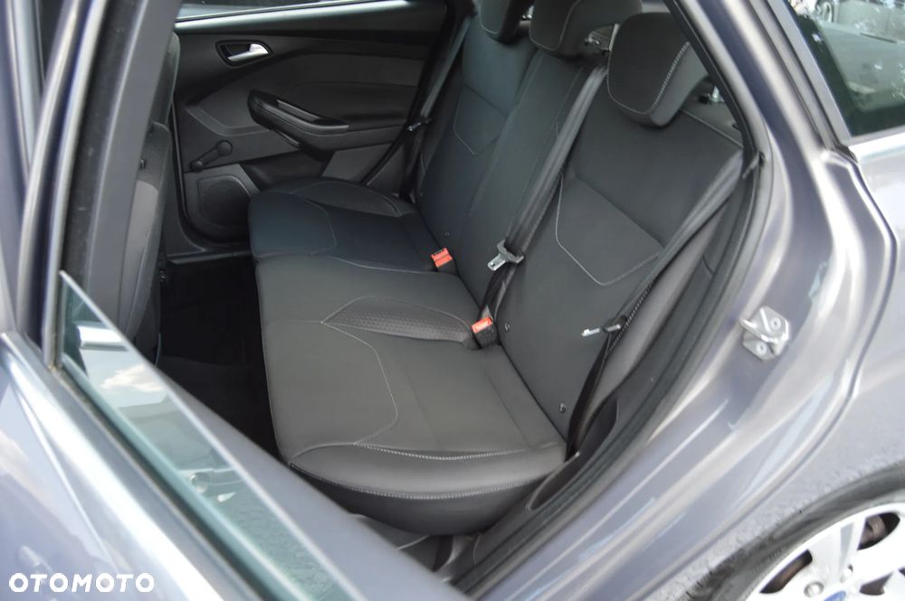 Ford Focus - 31
