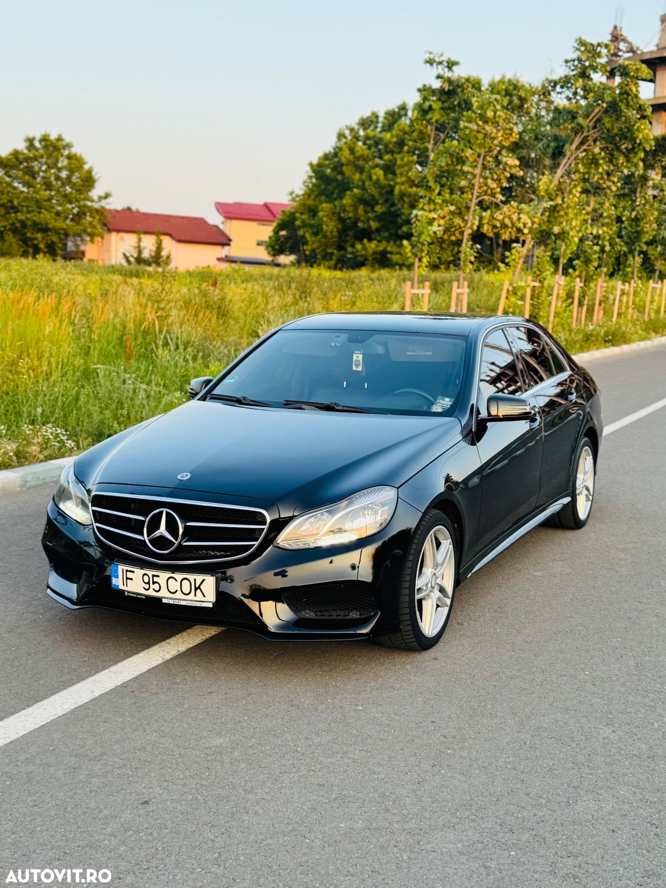 Mercedes-Benz E 200 BlueTEC 7G-TRONIC - 1
