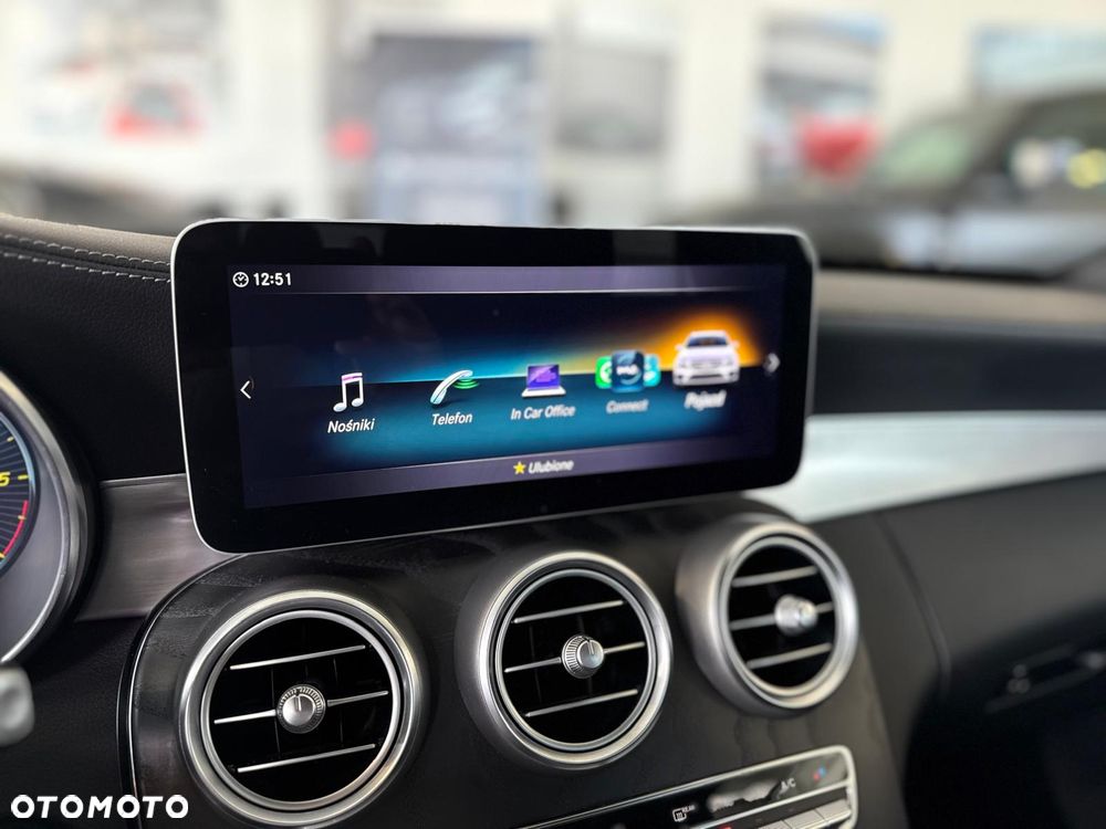 Mercedes-Benz Klasa C 200 d 9G-TRONIC AMG Line - 18