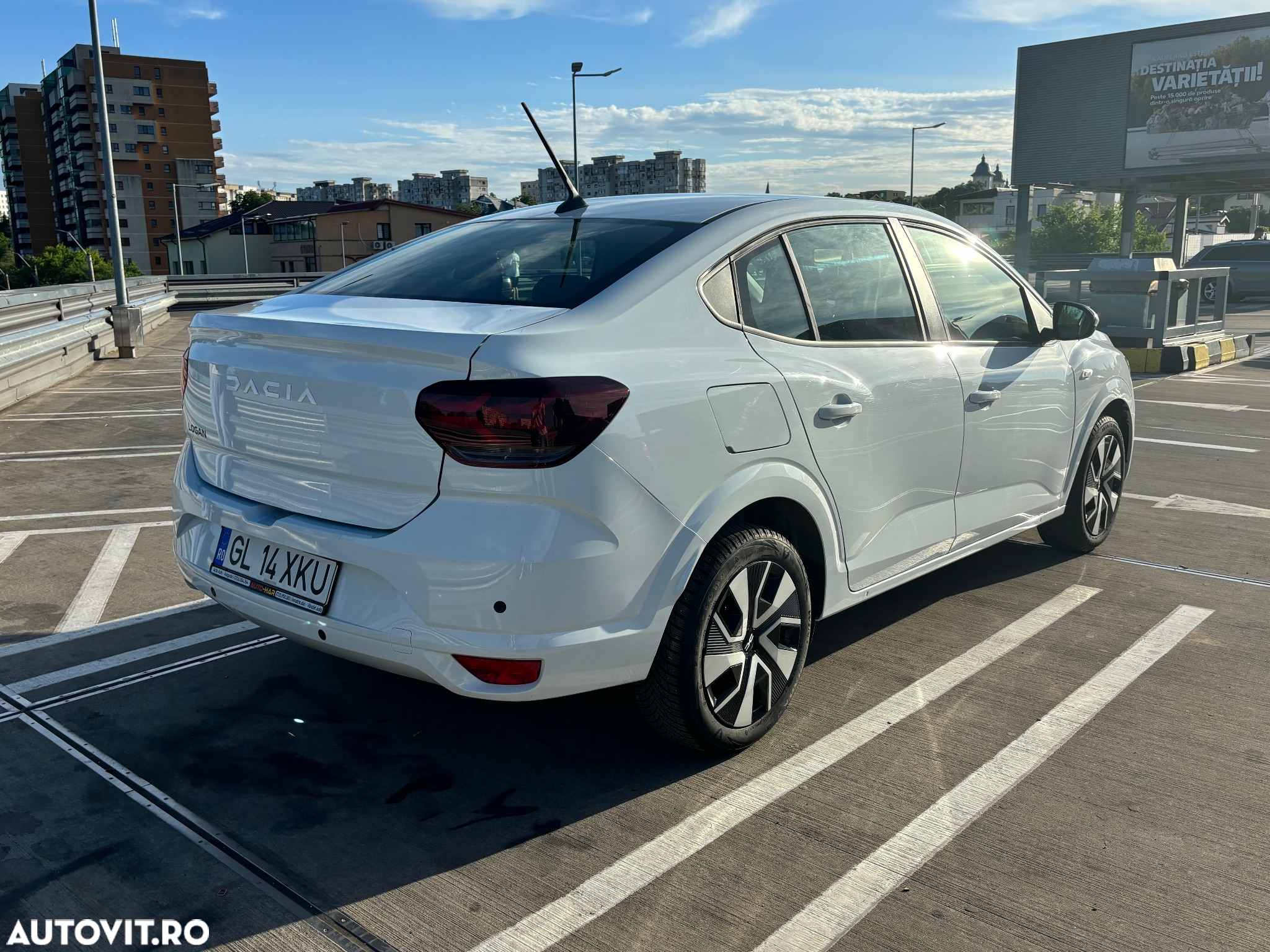 Dacia Logan TCe 90 MT6 Expression - 7