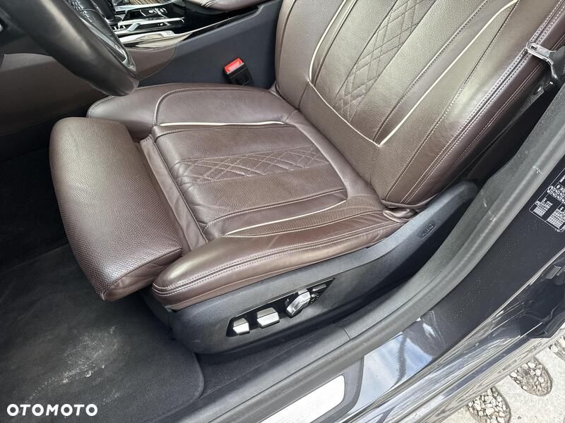 BMW Seria 5 530i mHEV M Sport sport - 17