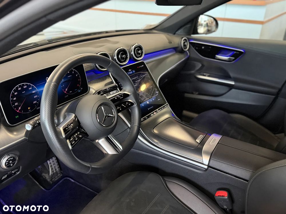 Mercedes-Benz Klasa C 180 mHEV AMG - 7