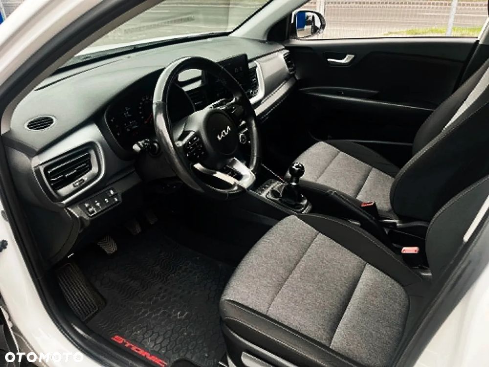 Kia Stonic 1.2 M - 14