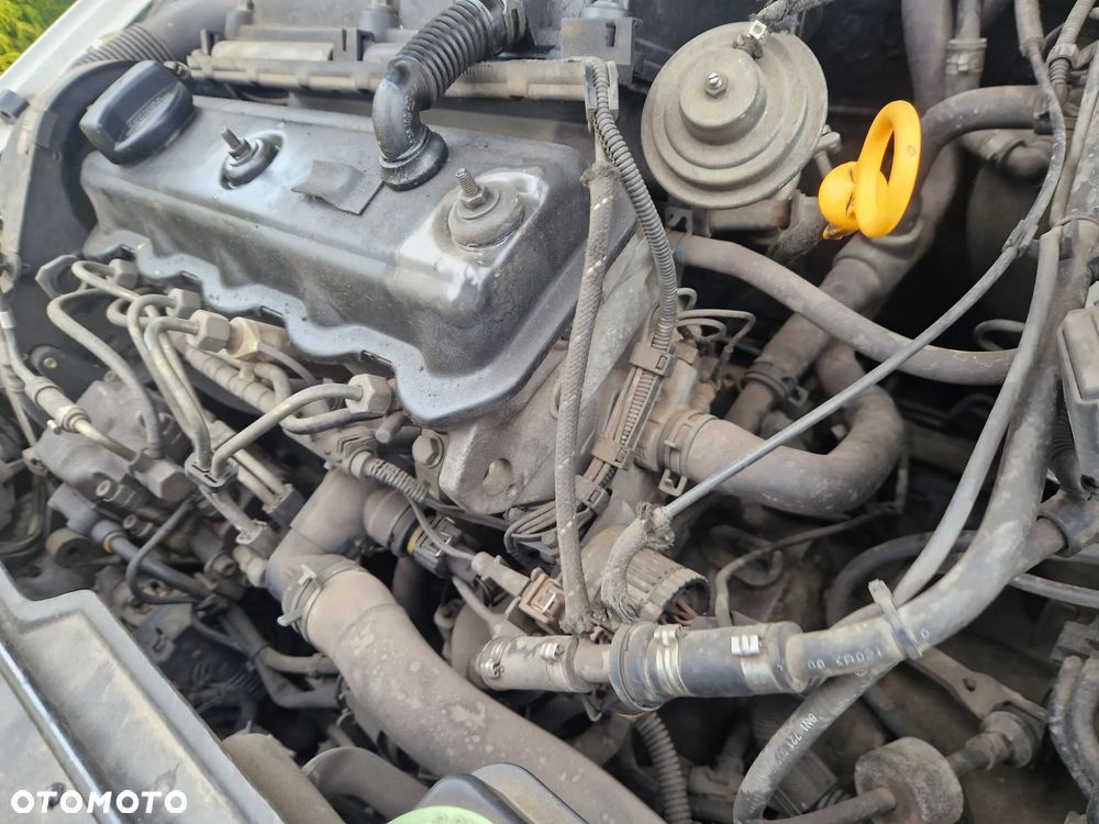 Volkswagen Polo 60 SDI - 11