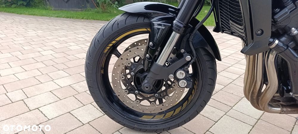 Yamaha FZ - 39