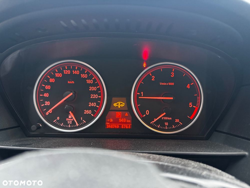 BMW Seria 5 520d Edition Exclusive - 23
