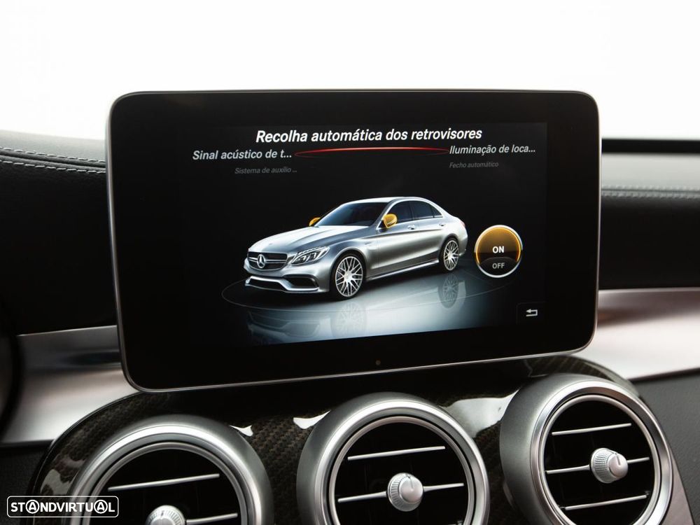 Mercedes-Benz C 63 AMG S - 44