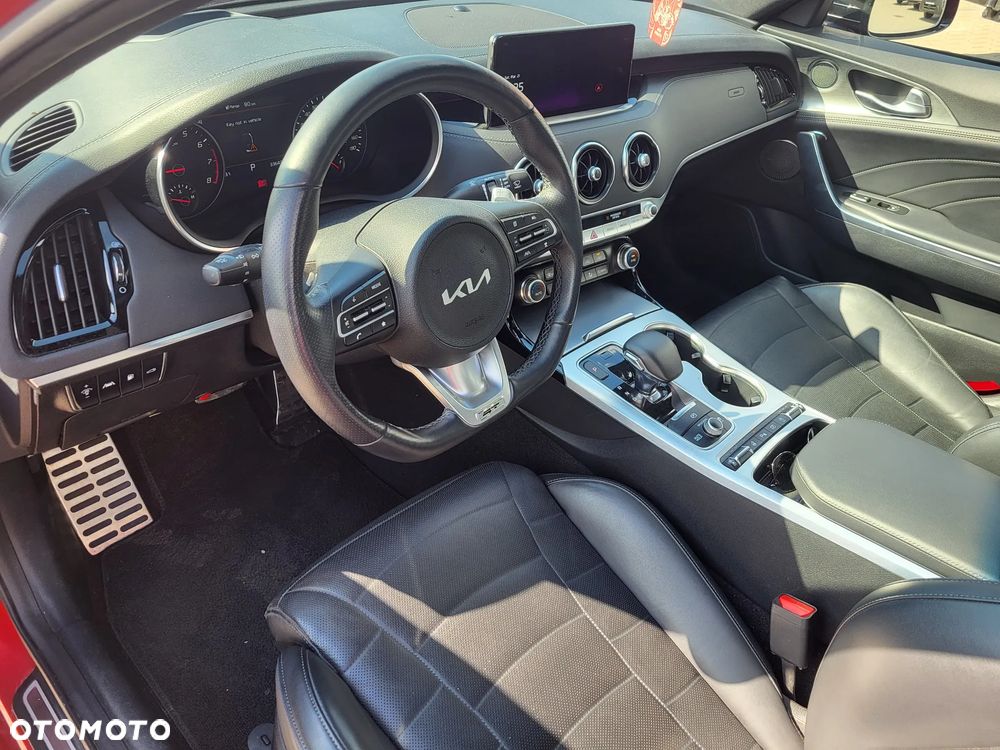 Kia Stinger 3.3 T-GDI V6 GT AWD - 9