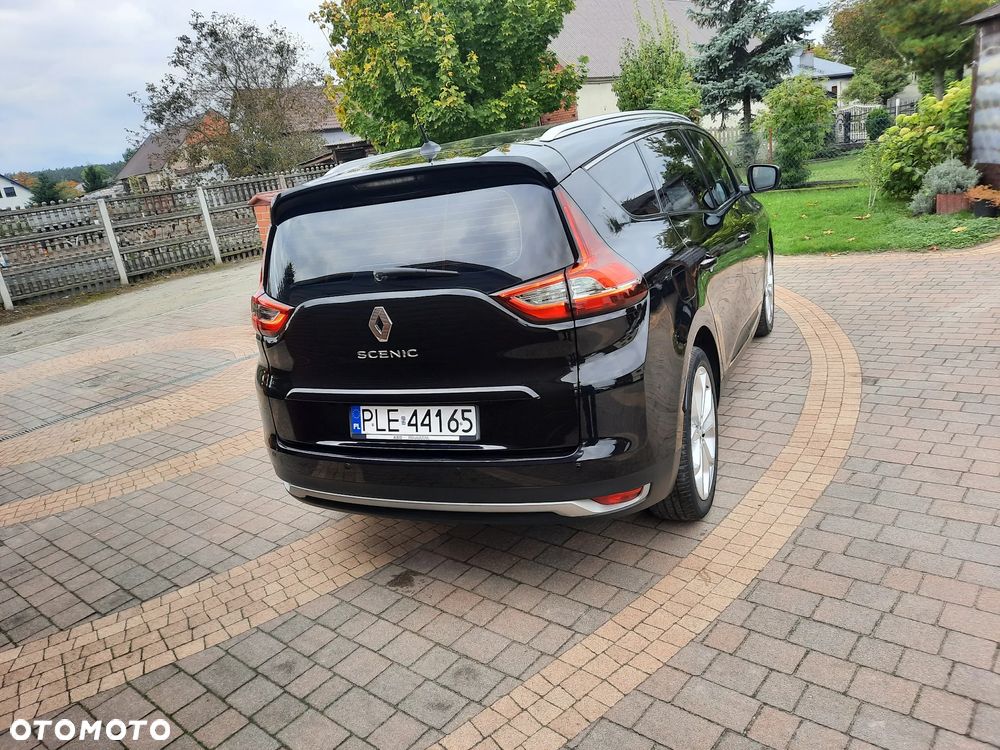 Renault Grand Scenic - 26