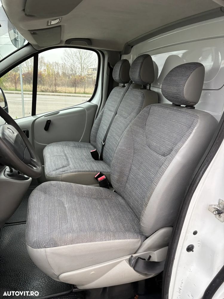 Renault Trafic 2.0 dCi 115 Combi L2H1 - 6