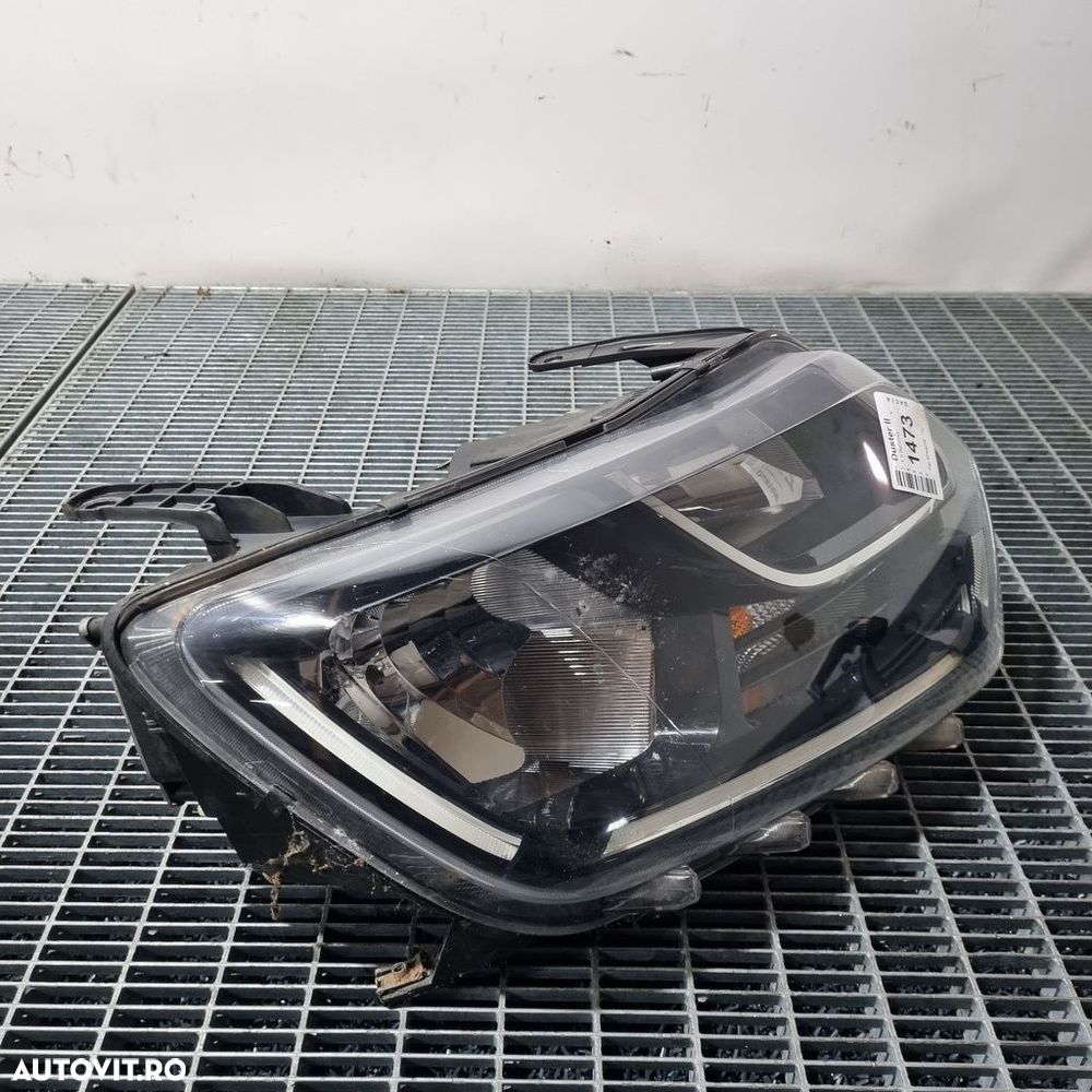 Far Dreapta Dacia Duster II 2018 - 2021 SUV 4 Usi (1473) Fara xenon - 2