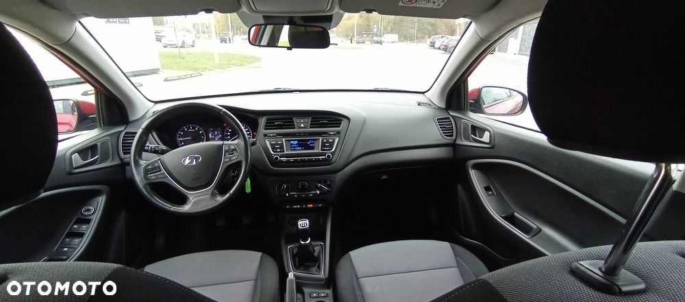 Hyundai i20 1.2 BlueDrive Elegant - 6
