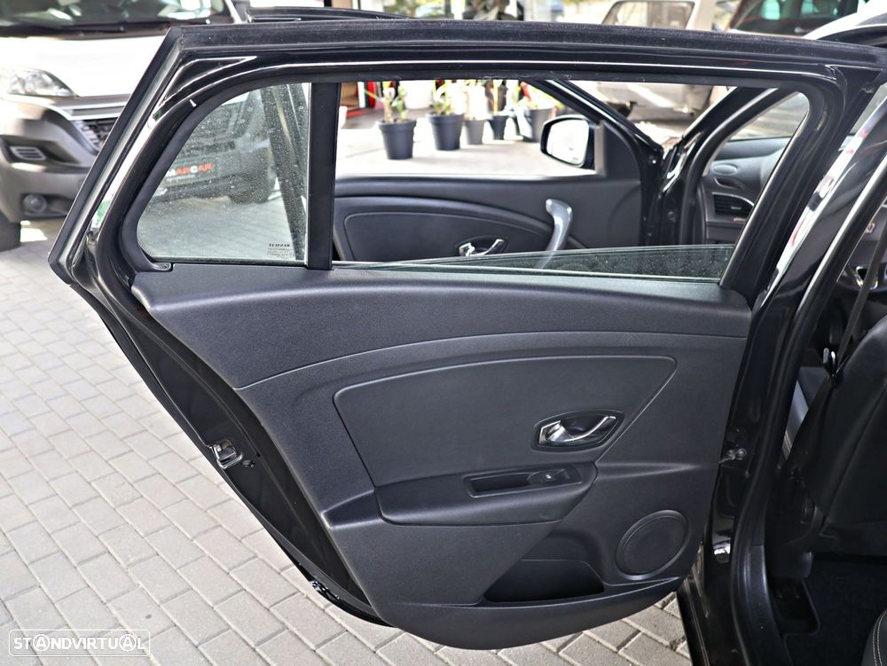 Renault Mégane Sport Tourer 1.5 dCi Dynamique CO2 Champion - 15