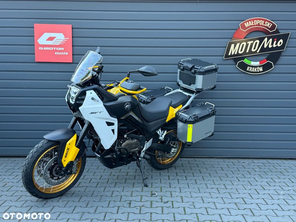 QJMOTOR SVT 650X - 2