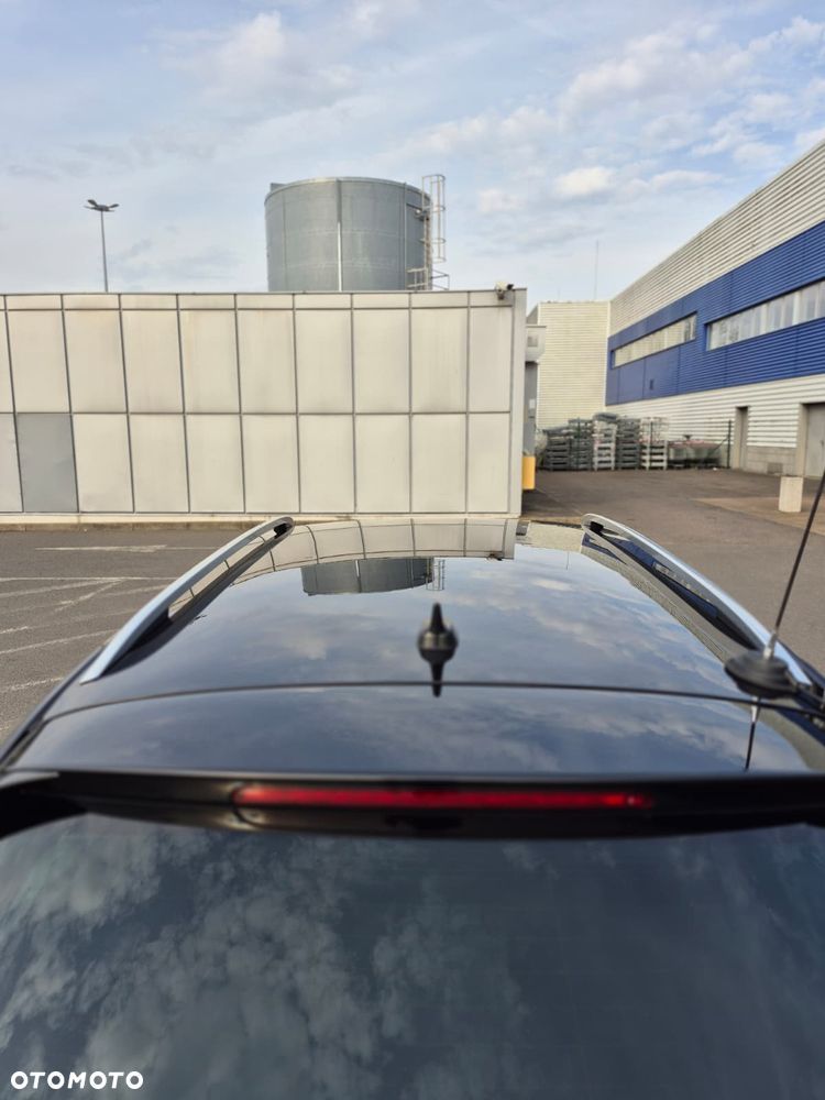 Skoda Superb 2.0 TDI SCR Style DSG - 4