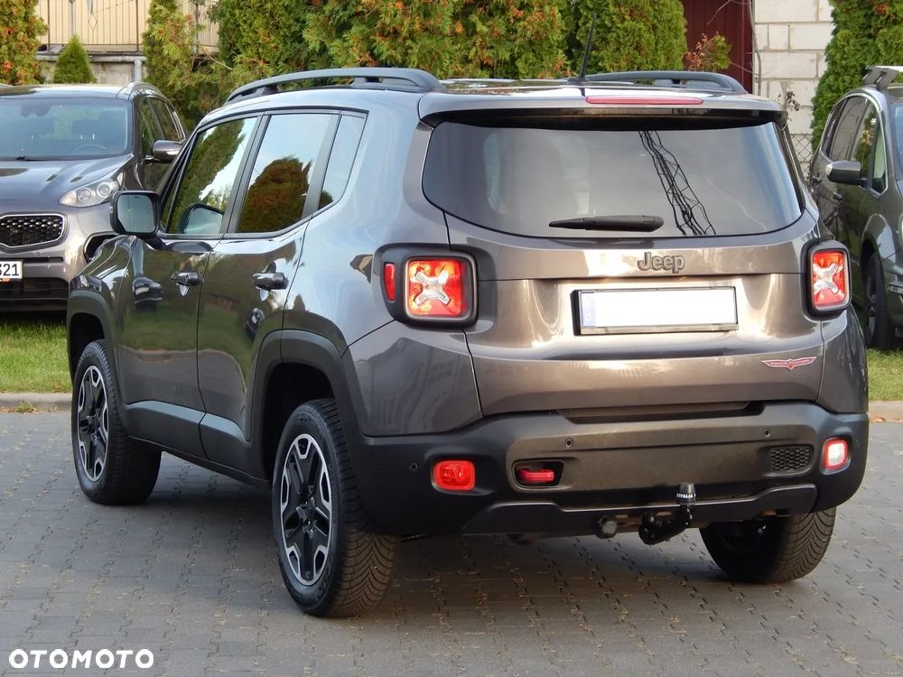 Jeep Renegade 2.0 MultiJet Active Drive Low Automatik Trailhawk - 4