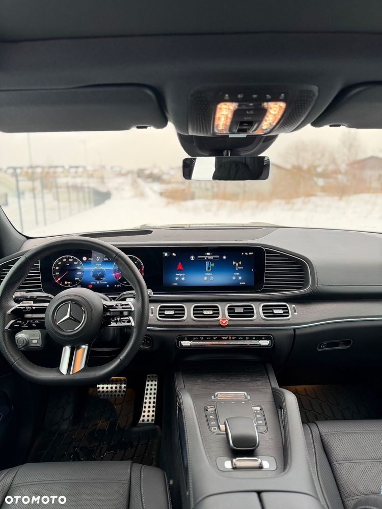 Mercedes-Benz GLS - 2