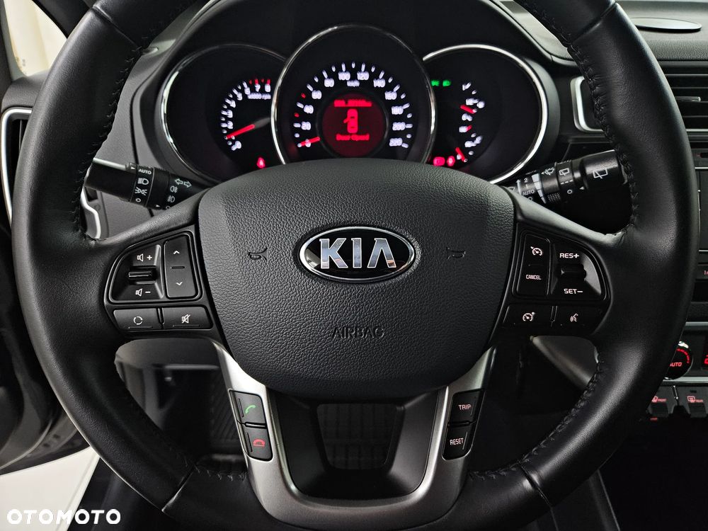 Kia Rio 1.2 L - 30
