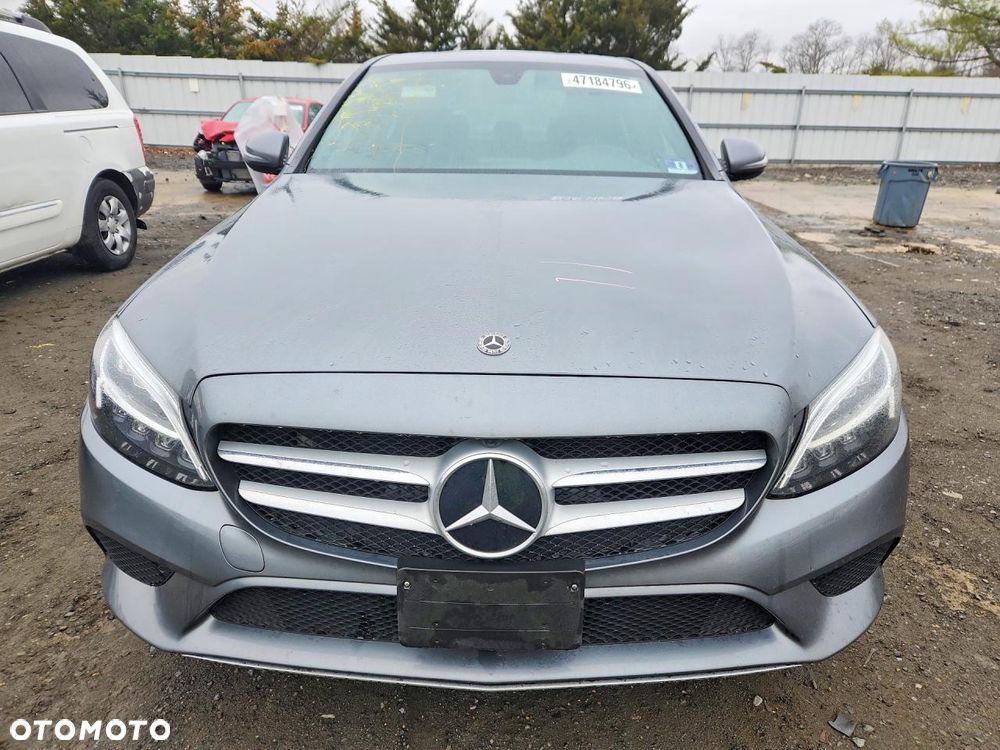 Mercedes-Benz Klasa C - 2