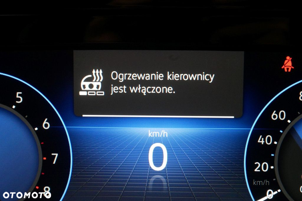 Volkswagen Golf - 23