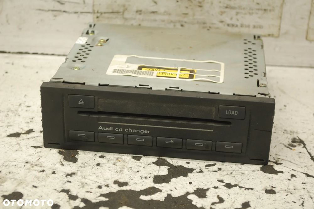 ZMIENIARKA PŁYT CD 8E0035111 AUDI A4 B6 B7 8E0035111D - 1