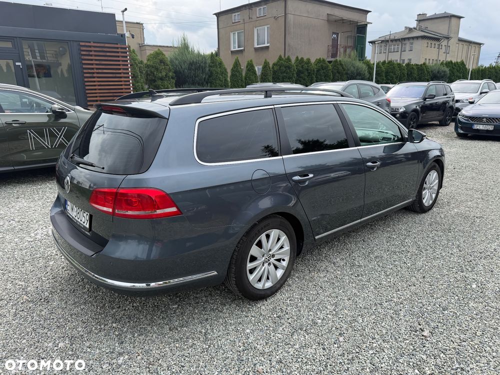 Volkswagen Passat 1.8 TSI Exclusive - 21