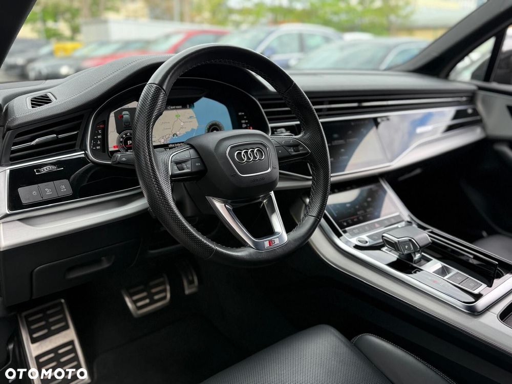 Audi Q7 - 13