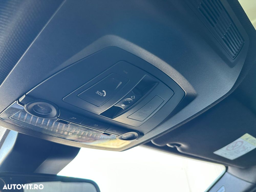 BMW Seria 5 520d xDrive AT - 27