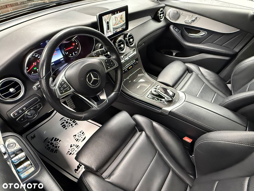 Mercedes-Benz GLC 250 d 4Matic 9G-TRONIC AMG Line - 12