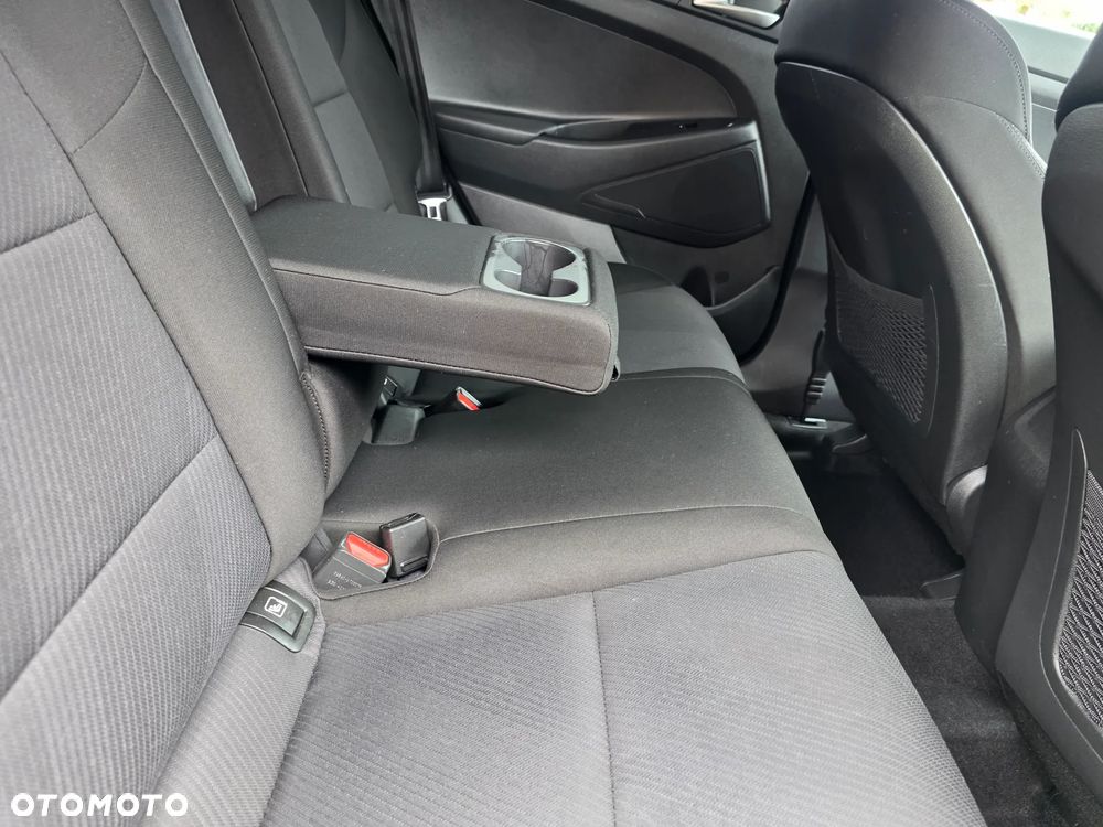 Hyundai Tucson 1.6 GDi Style 2WD - 24