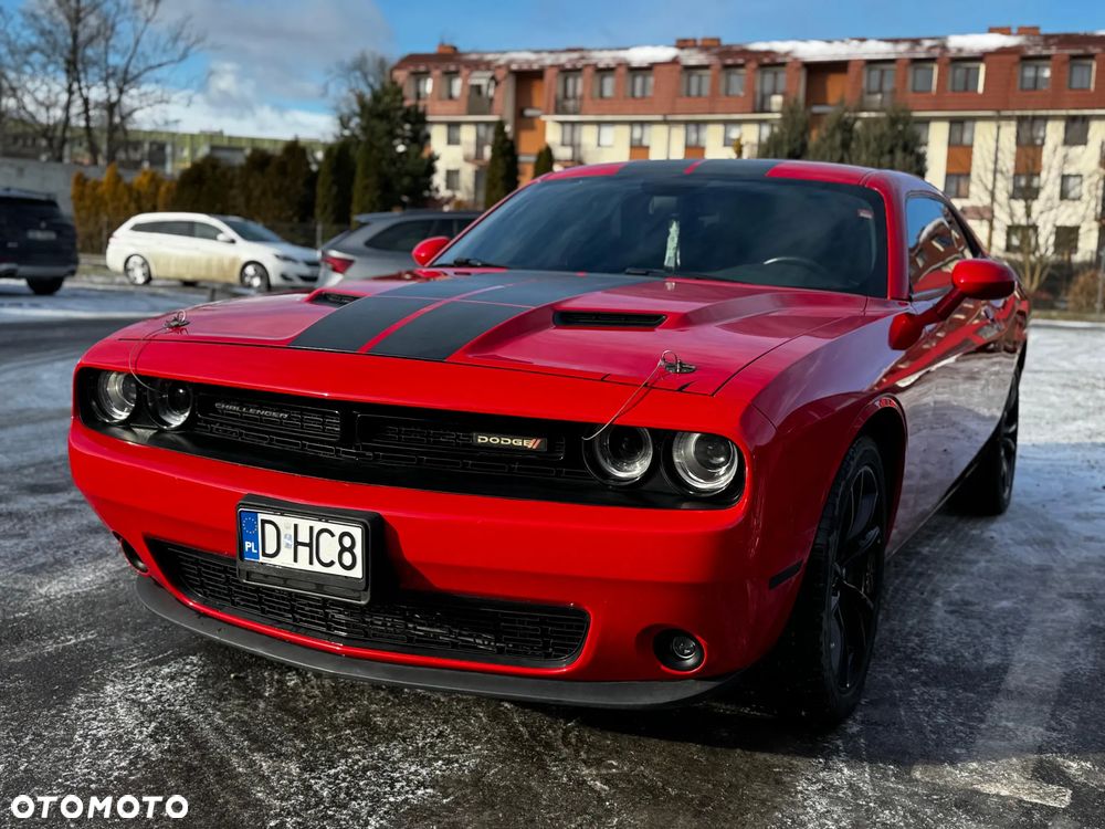 Dodge Challenger Automatik SXT Plus - 1