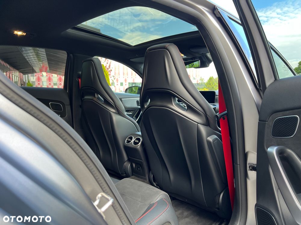 Mercedes-Benz Klasa A 45 S AMG 4-Matic 8G-DCT - 8