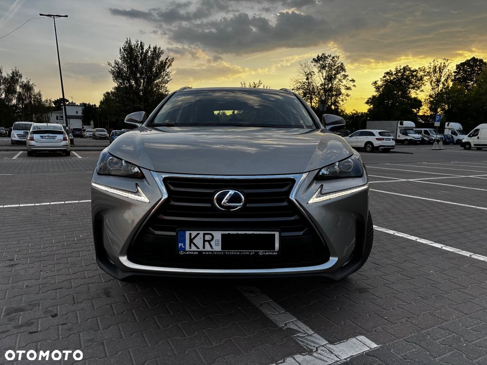 Lexus NX 300h Elegance AWD - 1