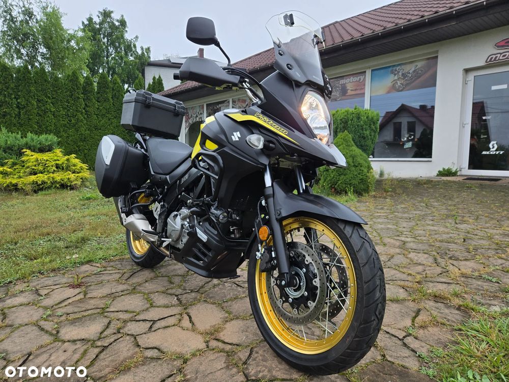 Suzuki V-STROM - 3